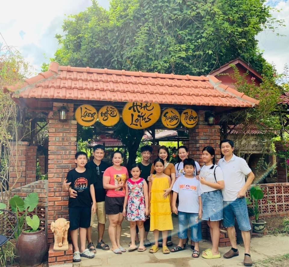 Hue Lotus Homestay Экстерьер фото